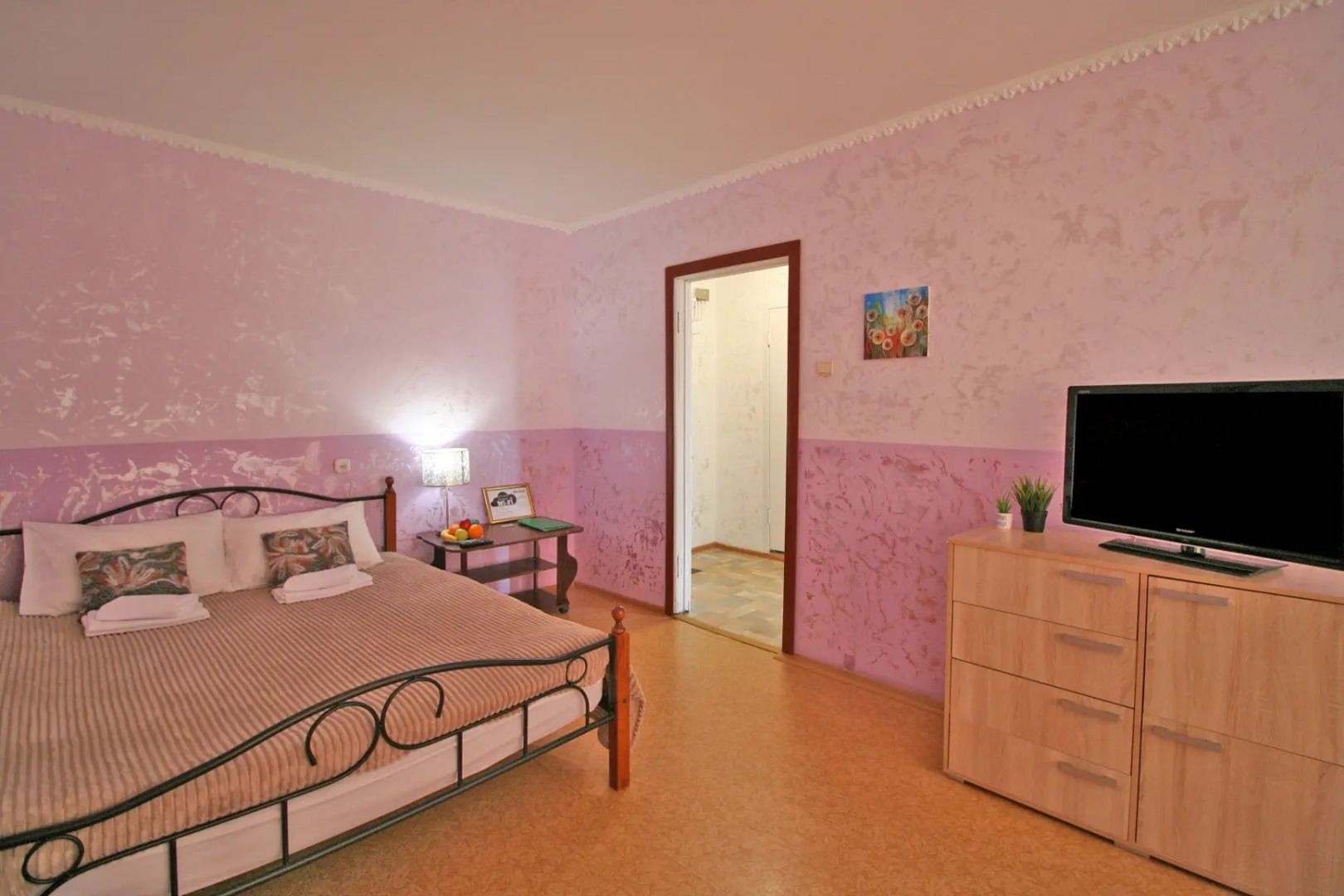 Квартира 1к  Уютная на Ленина  Посуточно Кириши