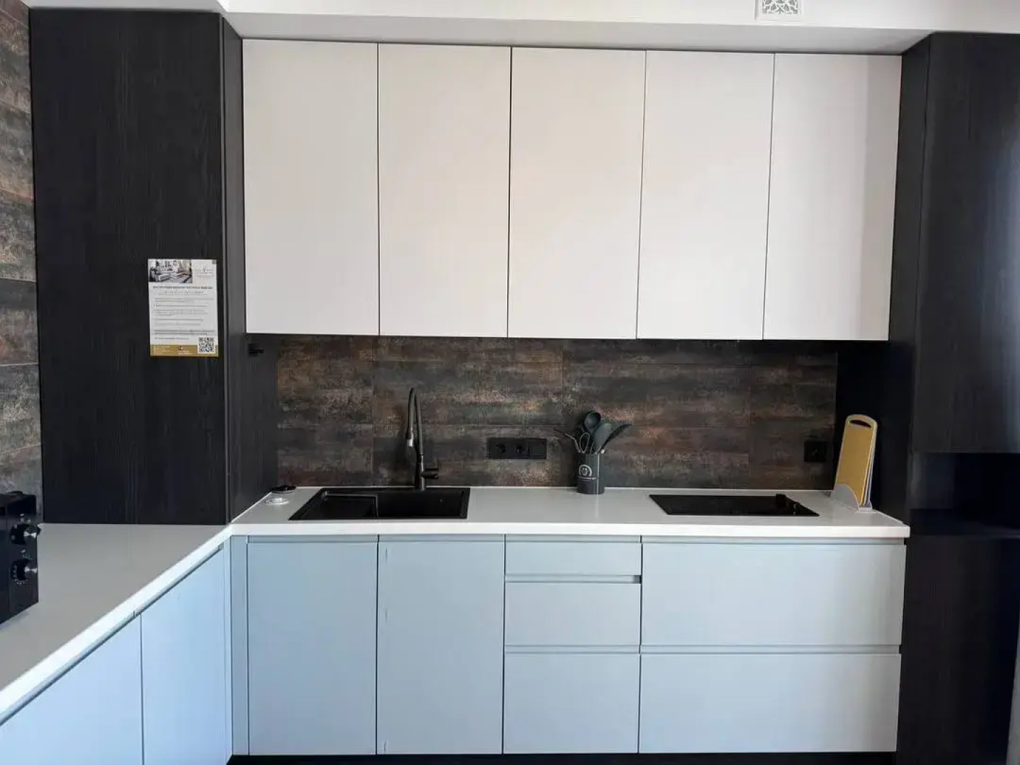 Апартаменты Трёхкомнатные 39квартир с дизайнерским ремонтом