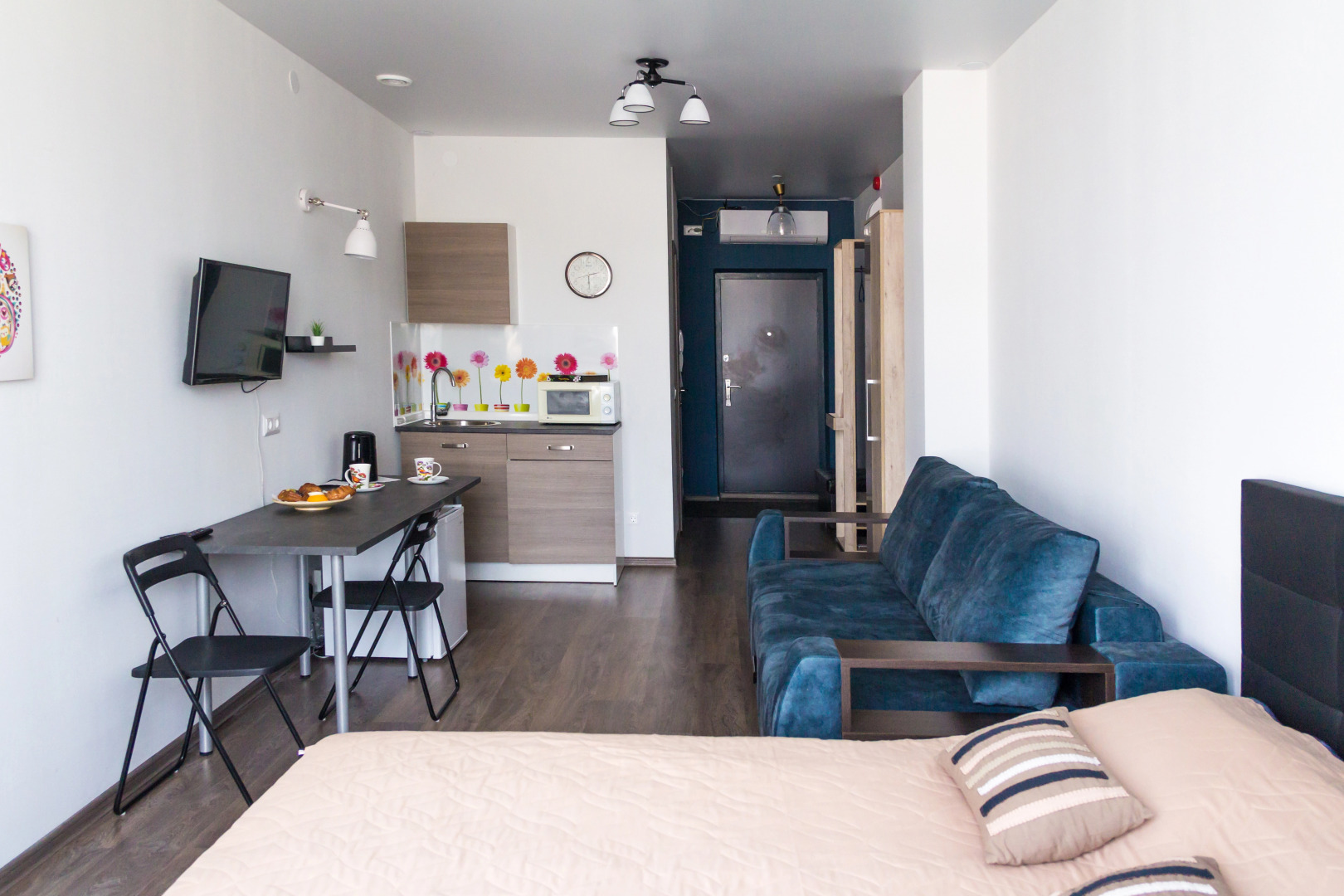 Апартаменты АЛЛиС-ХОЛЛ Малышева 42а