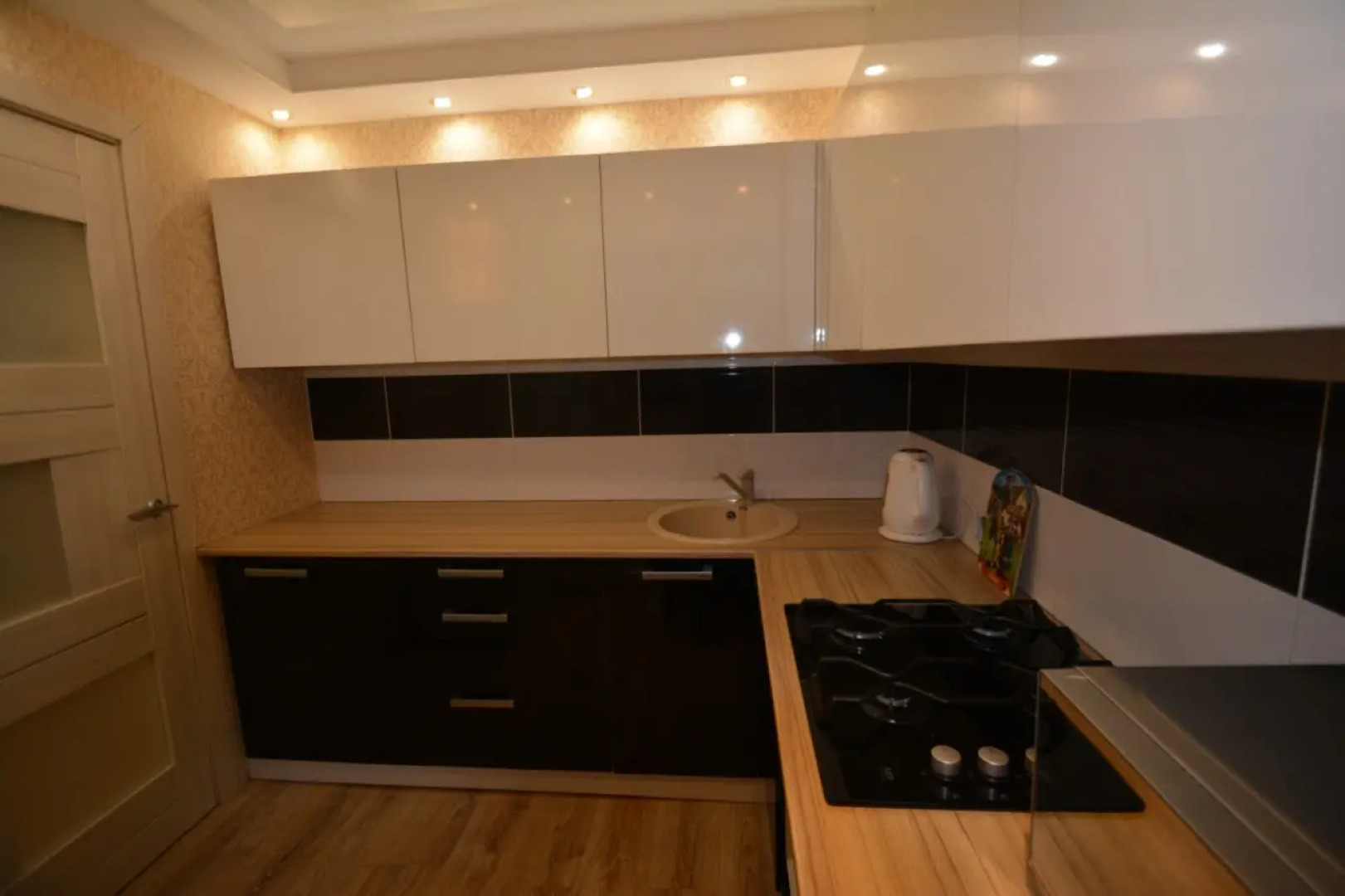 Апартаменты Ленина 16