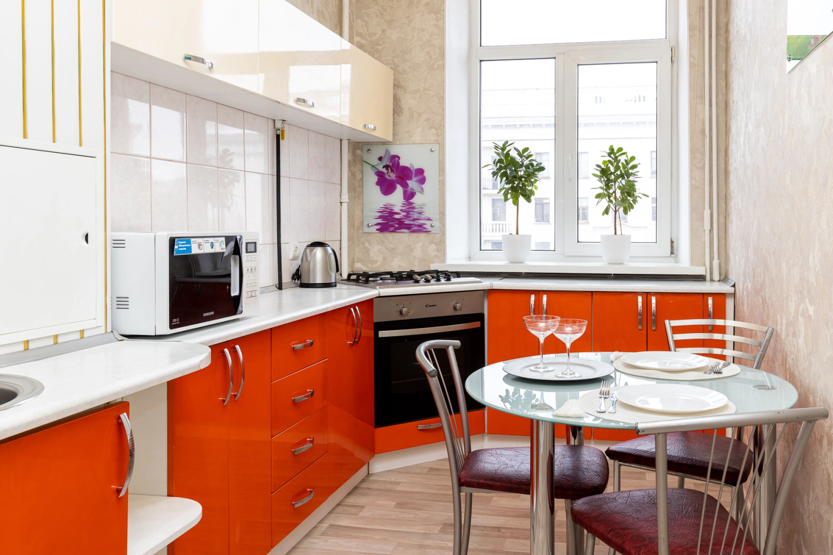 Апартаменты на площади Победы