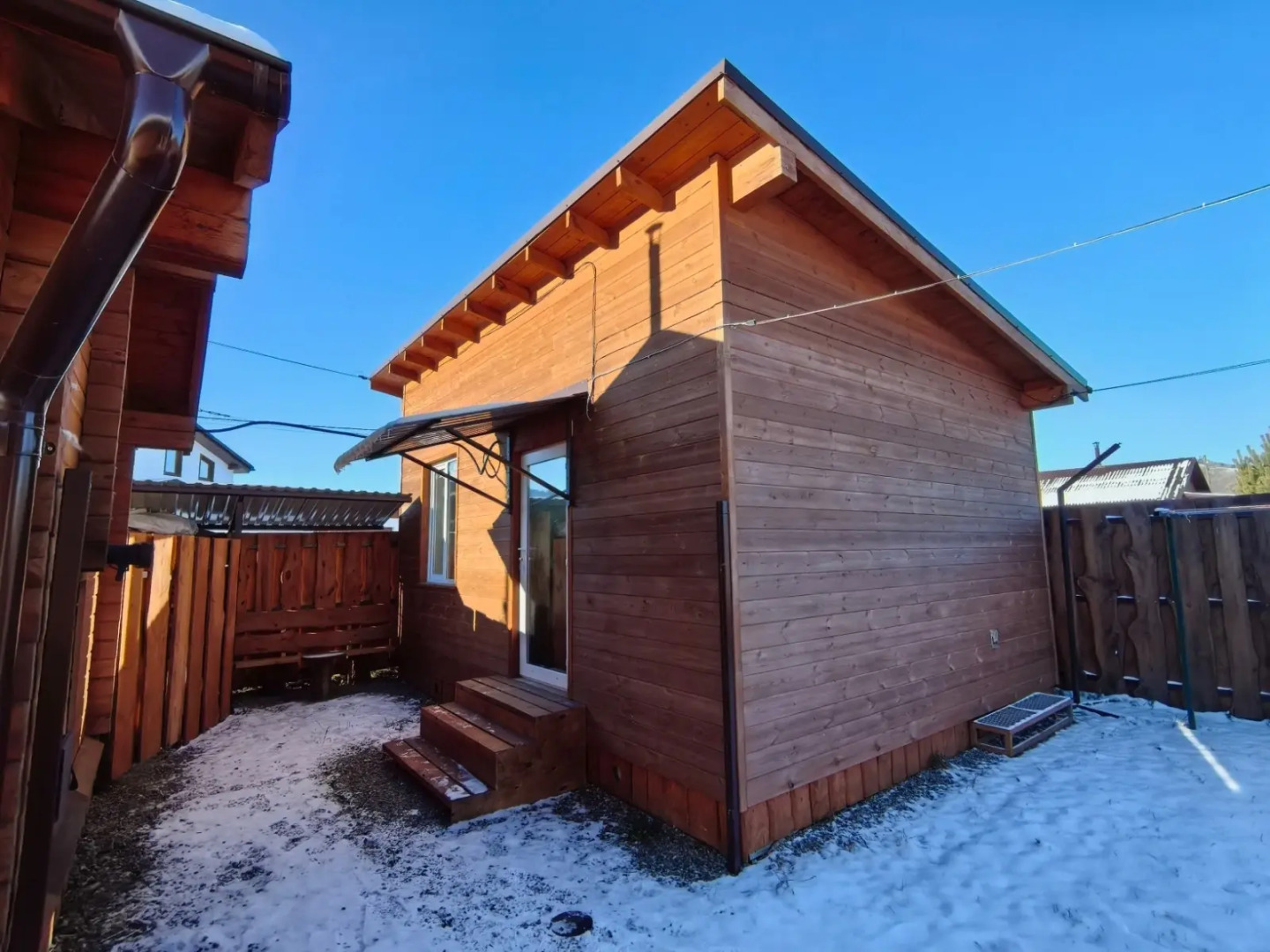 Частный дом в озерном