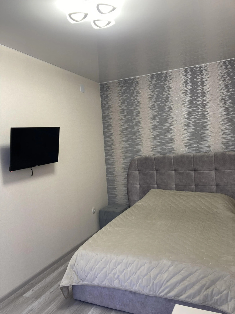 Апартаменты на площади Ленина # 2