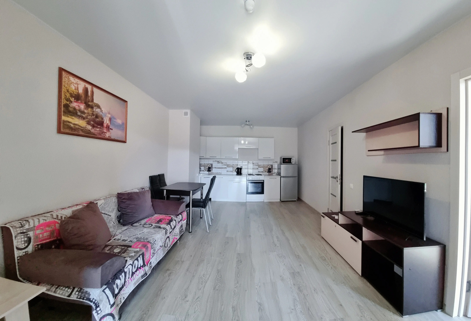 Апартаменты Holiday House 2