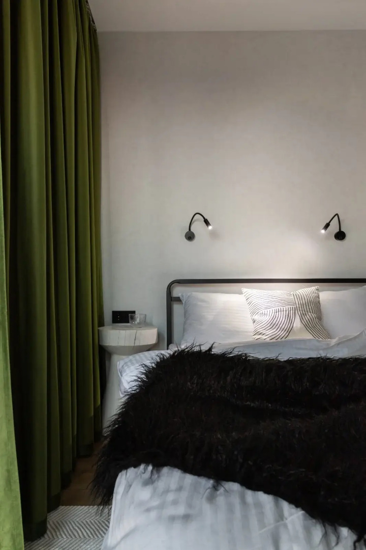 Апартаменты с Видом на Реку в Историческом Месте Города