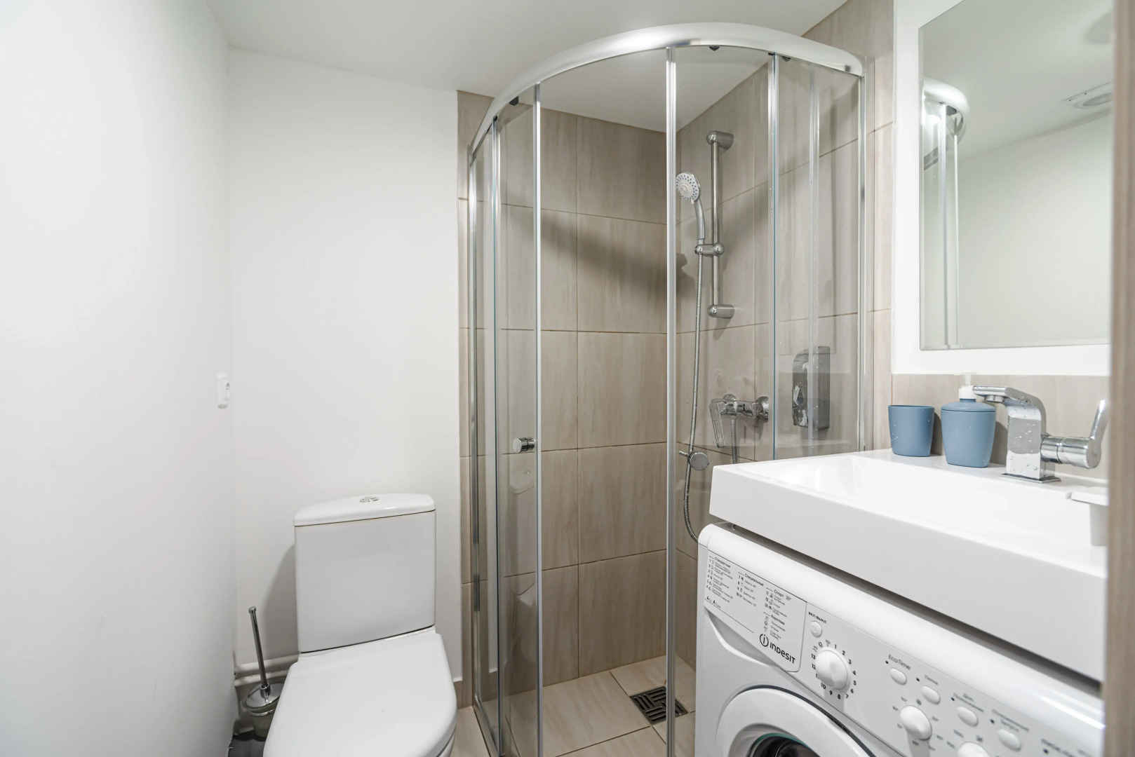 Апарт-отель Нижний Ораниенбаум (306)