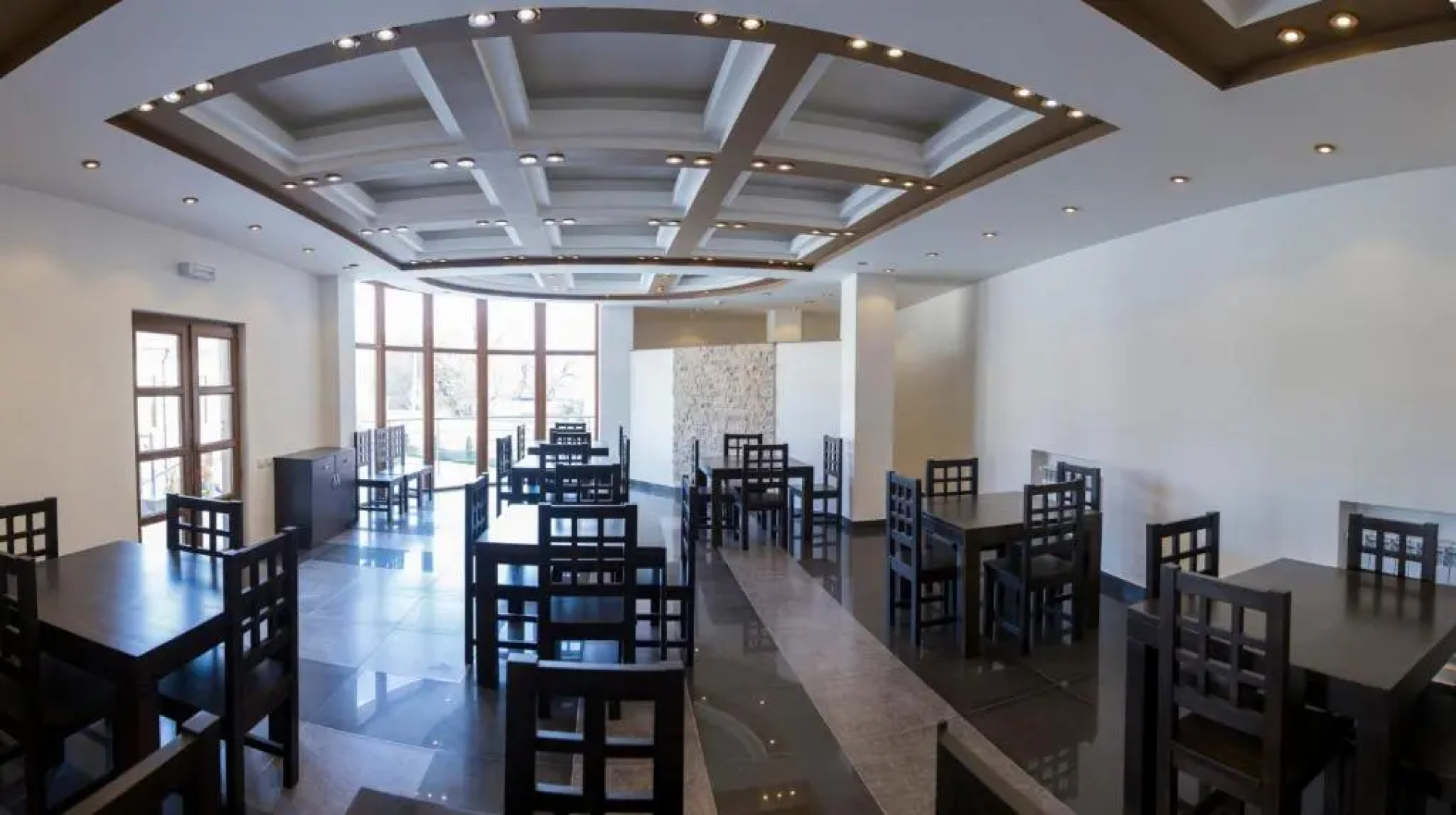 Отель Grand Hills