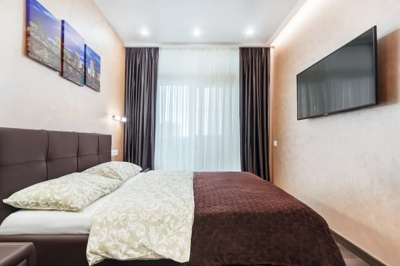 Апартаменты Дом у Дона Двухкомнатные с видом на Дон (15 этаж)