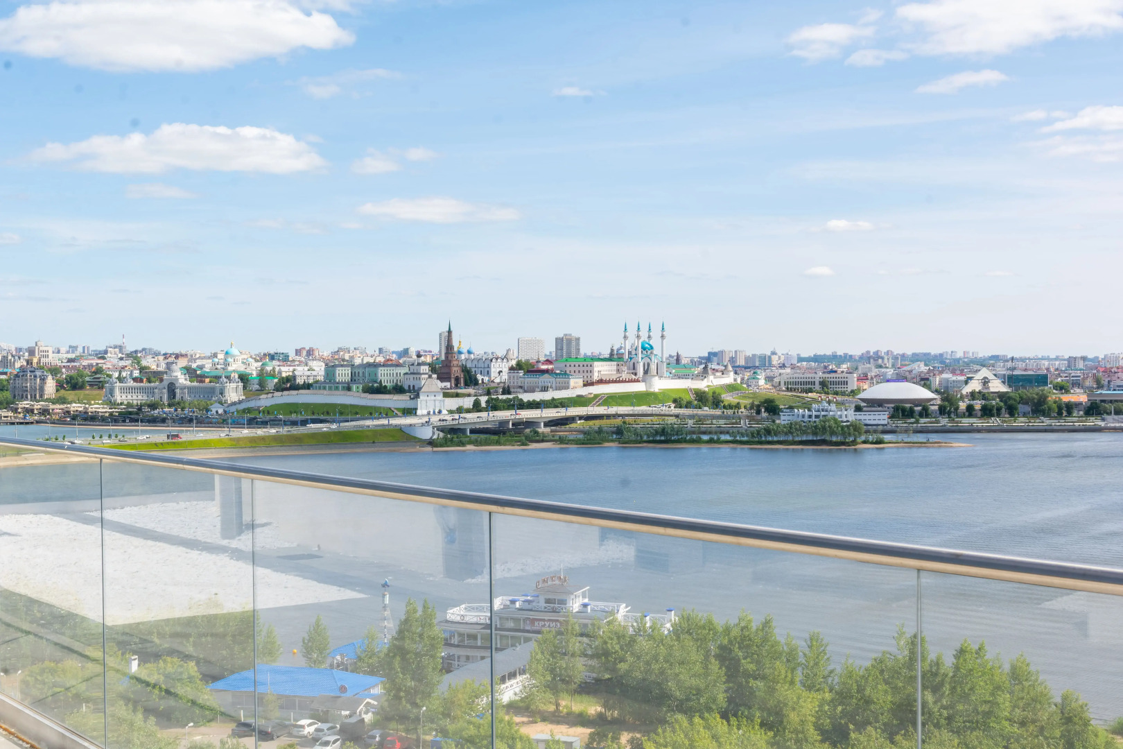 Апартаменты Дизайн с видом на Кремль