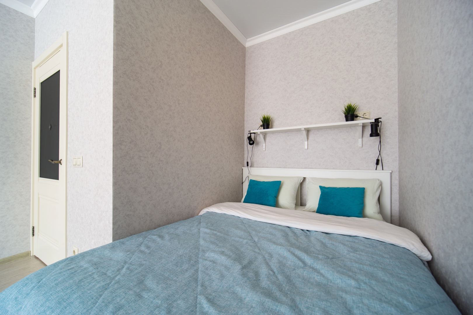 Апартаменты Героев-Разведчиков 8/2