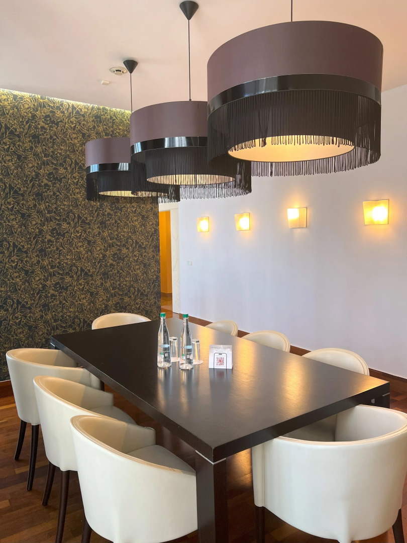 Отель Mamaison All-Suites Spa Pokrovka Moscow