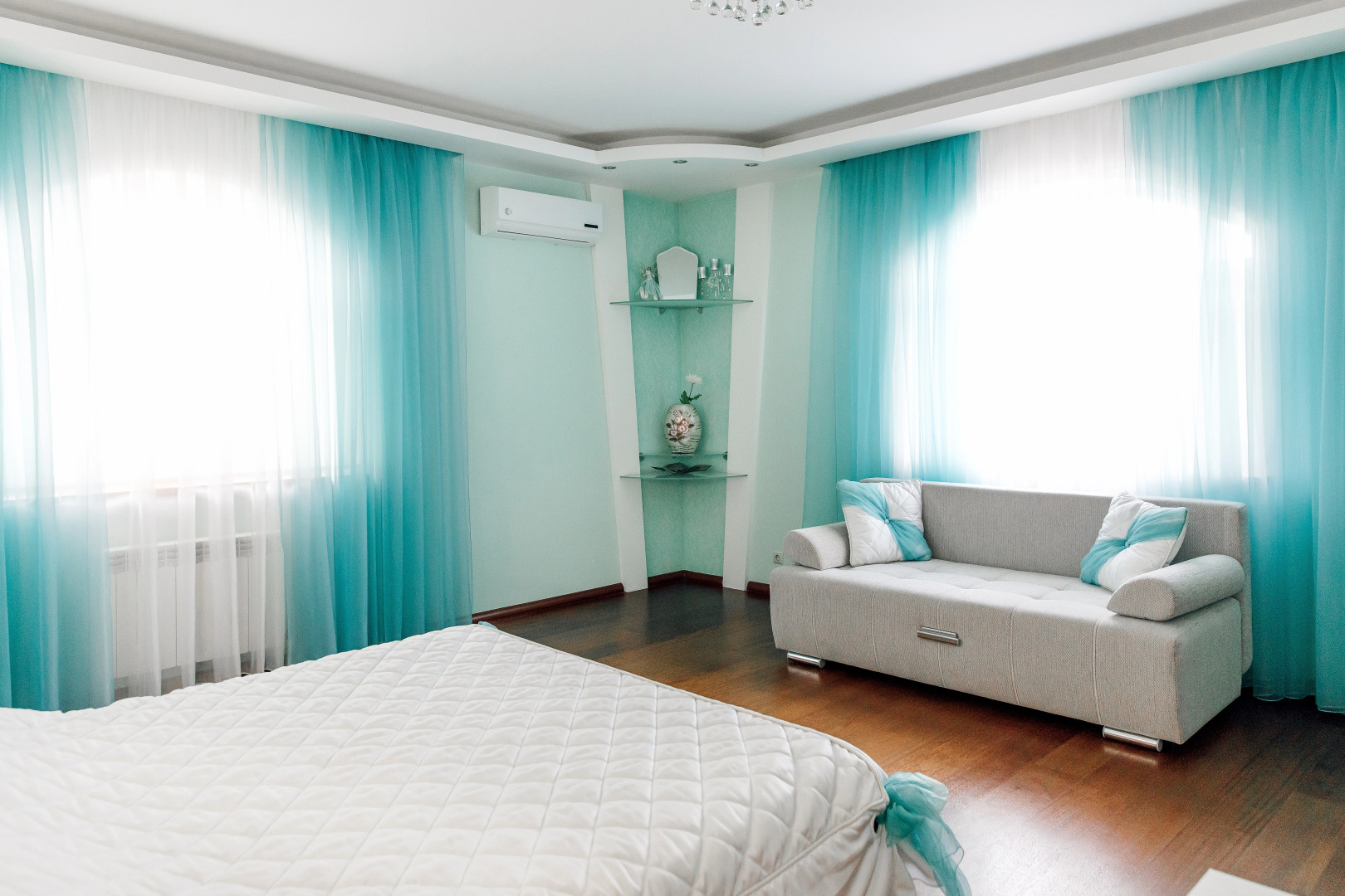 Отель Мой год