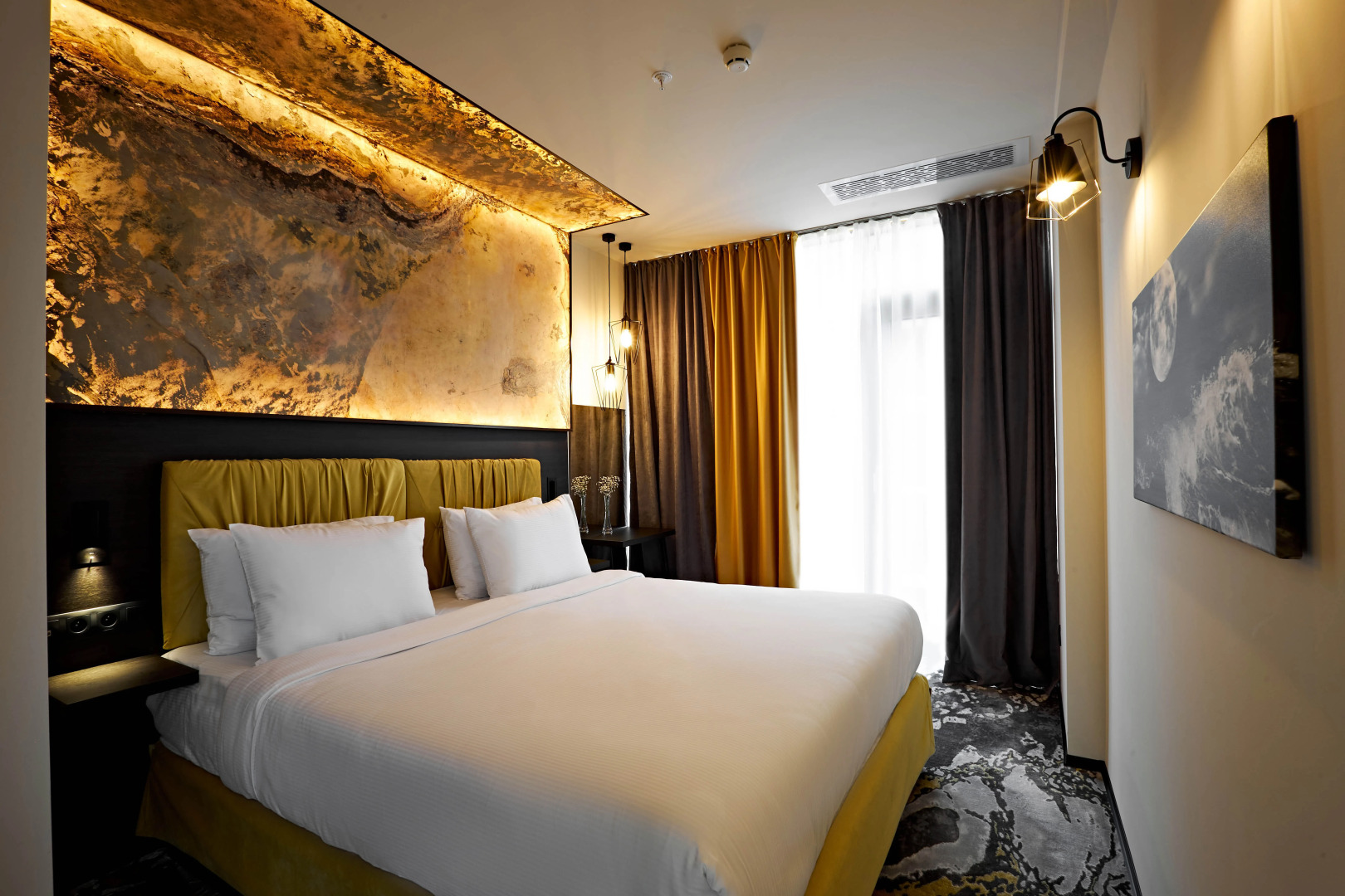 Отель Miramare Magnetic Beach