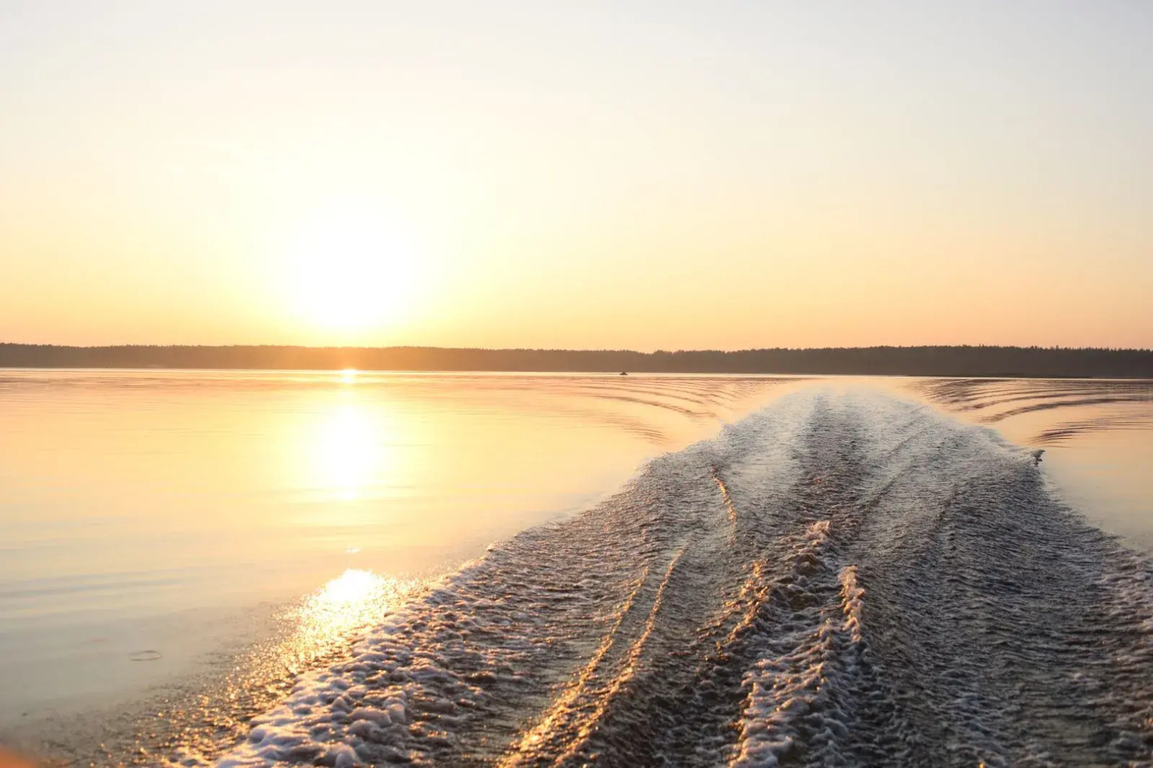 Частный дом Дом на берегу озера Селигер
