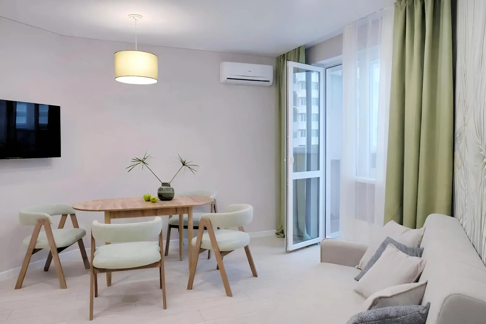 Квартира двухкомнатная Эдем свежесть уют и тишина среди городской суеты