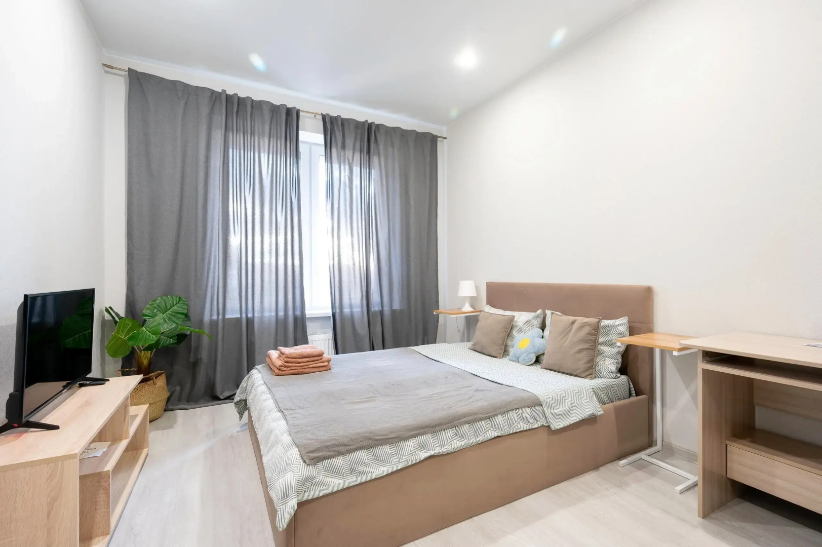 Апартаменты Однокомнатная Квартира в Шикарном Доме Премиум Класса