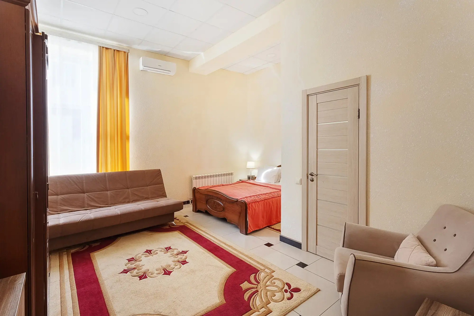 Бизнес-Отель Родина