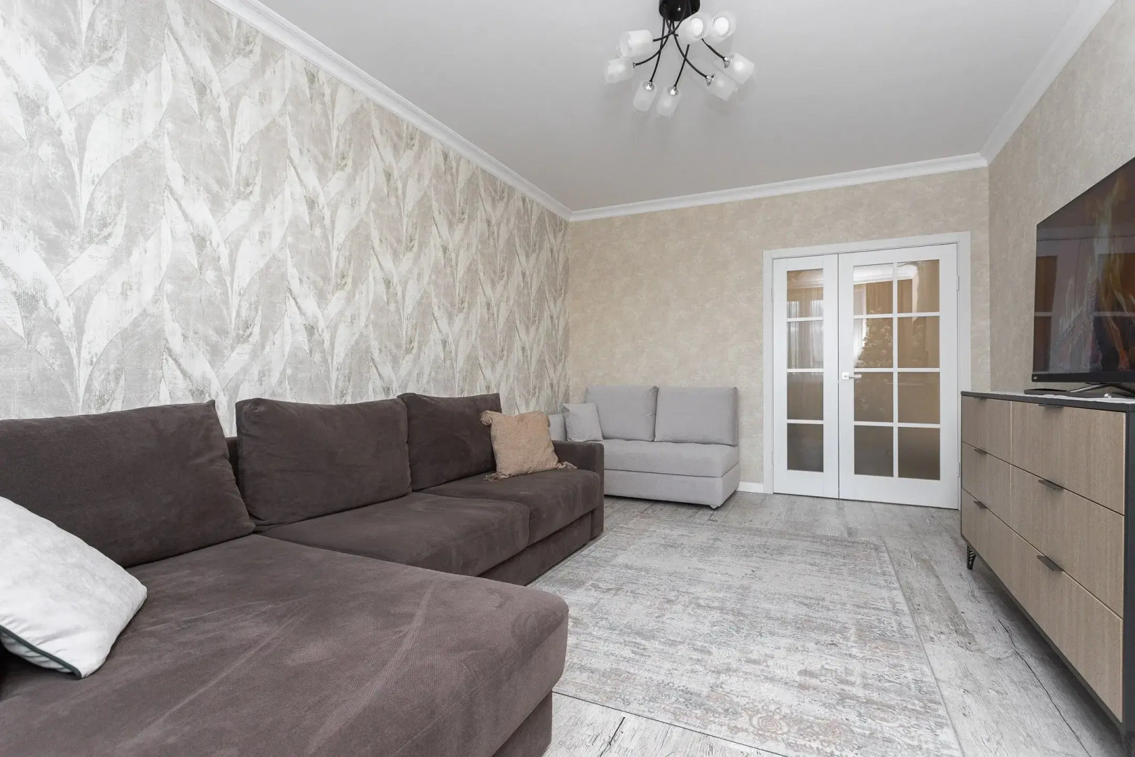 Квартира на Елизаветинской 5