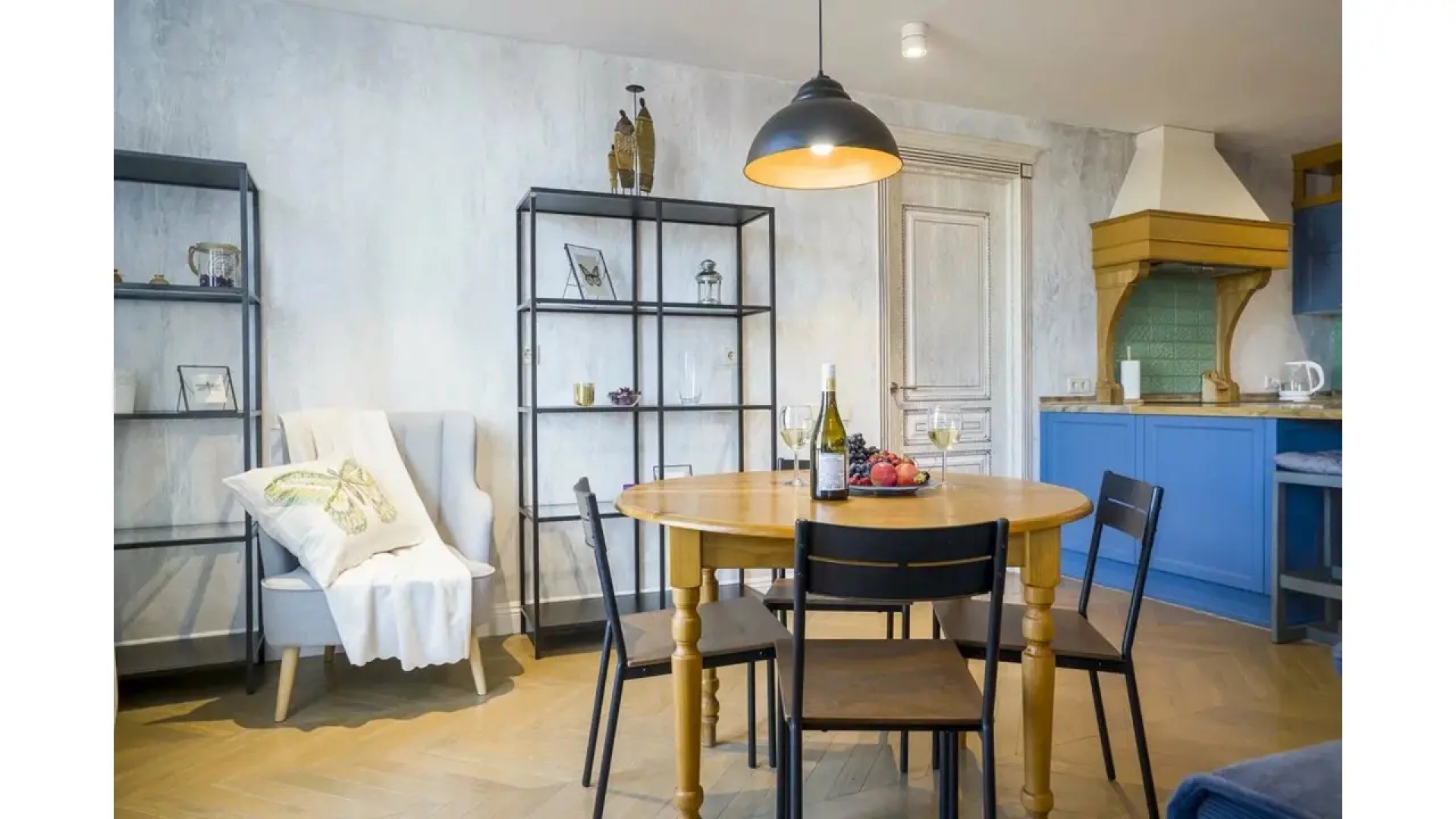 Апартаменты Стильная квартира с террасой на крыше в Пушкине