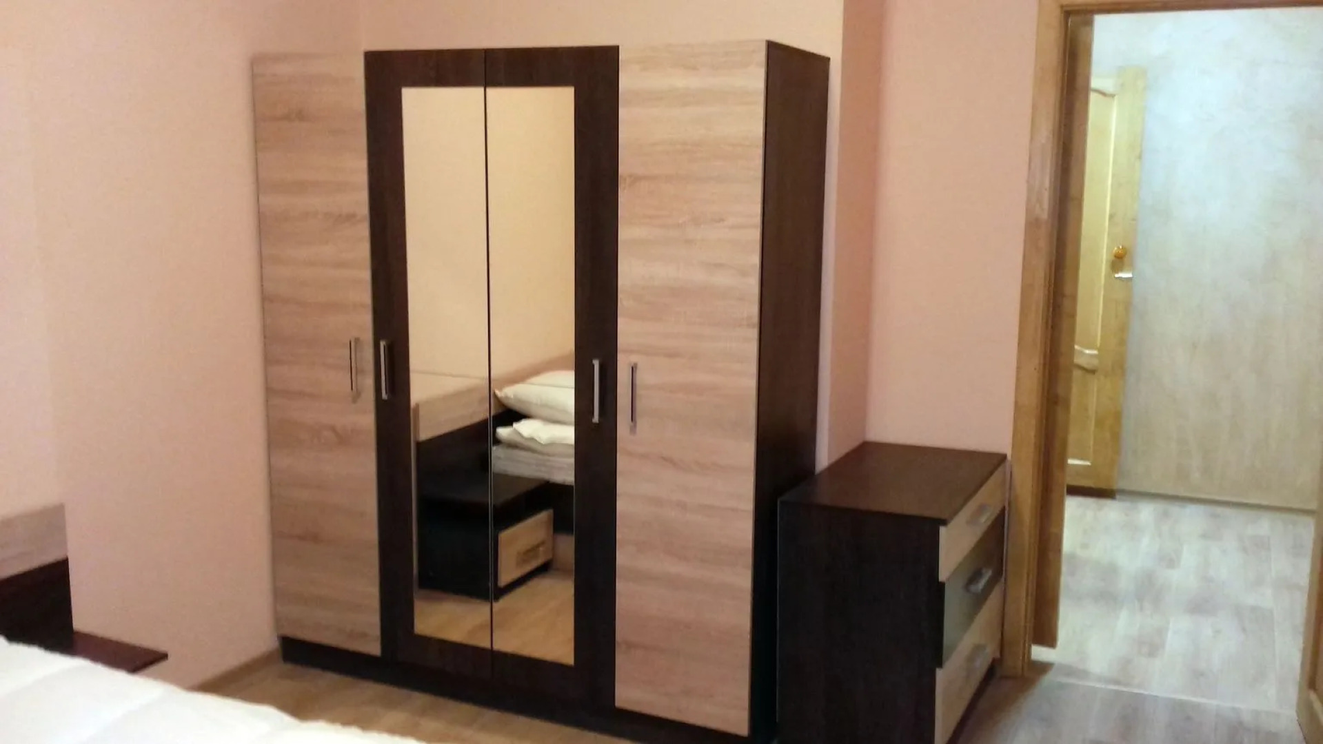 Апартаменты 2-хкомн на Олимпийской-89, 3 этаж