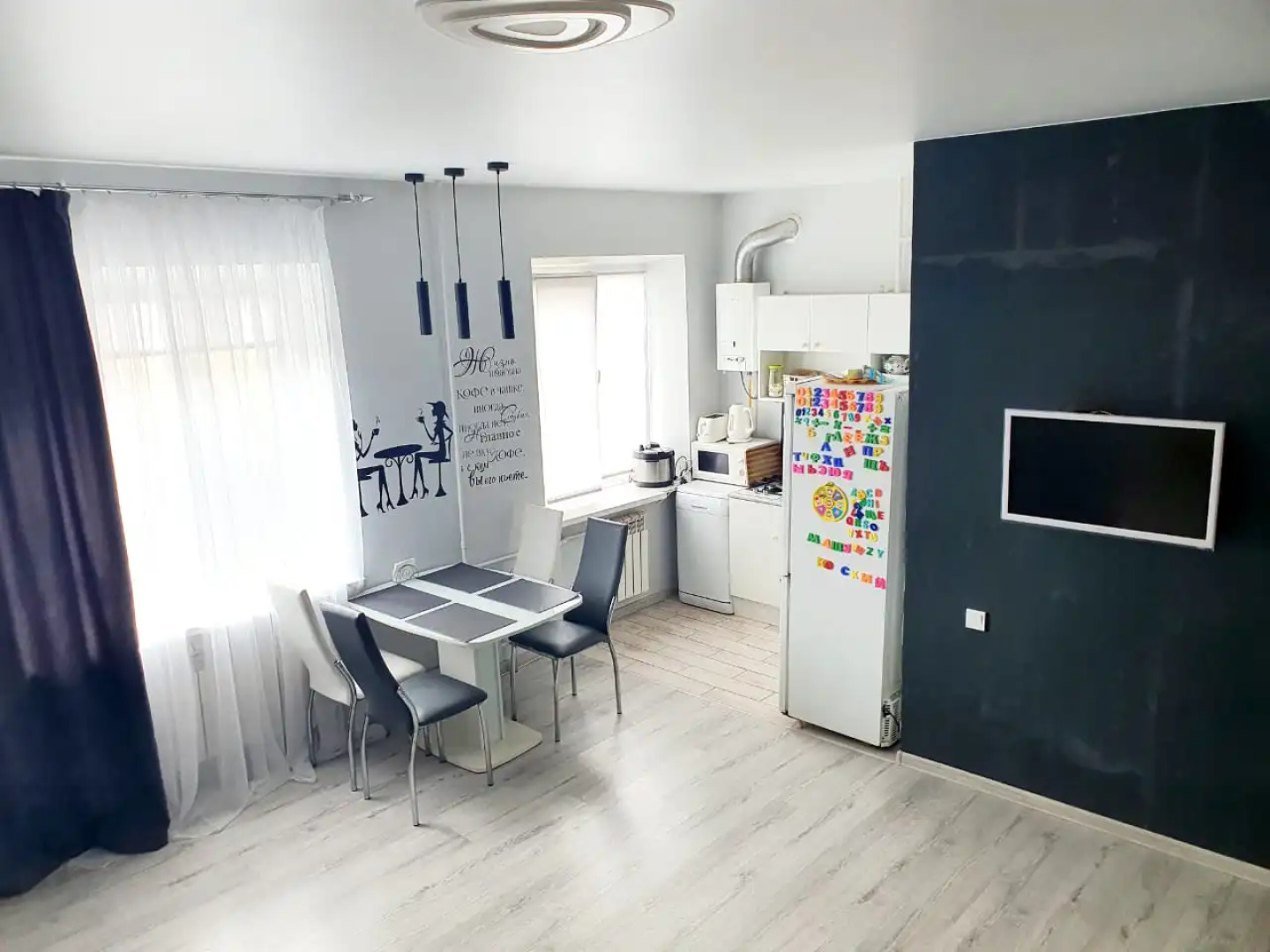 Апартаменты на Коммунистической 34