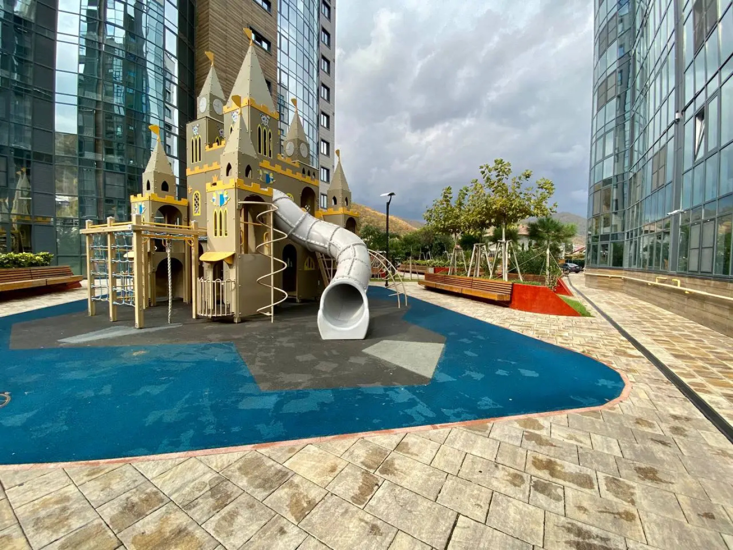 Апартаменты Sun Hills Небуг 3