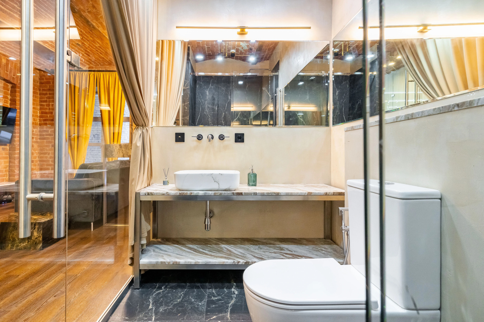 Апартаменты hth24 Chaikovskogo