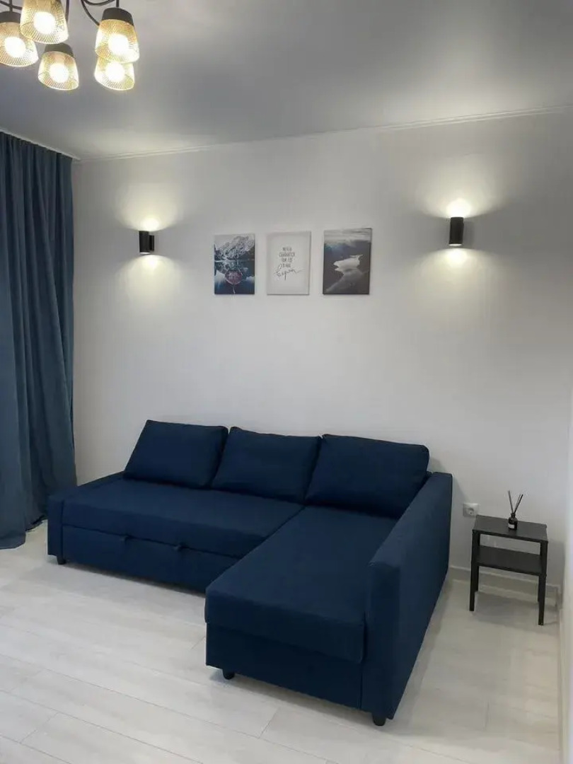 Квартира c нoвым coвременным peмoнтoм и новой техникoй