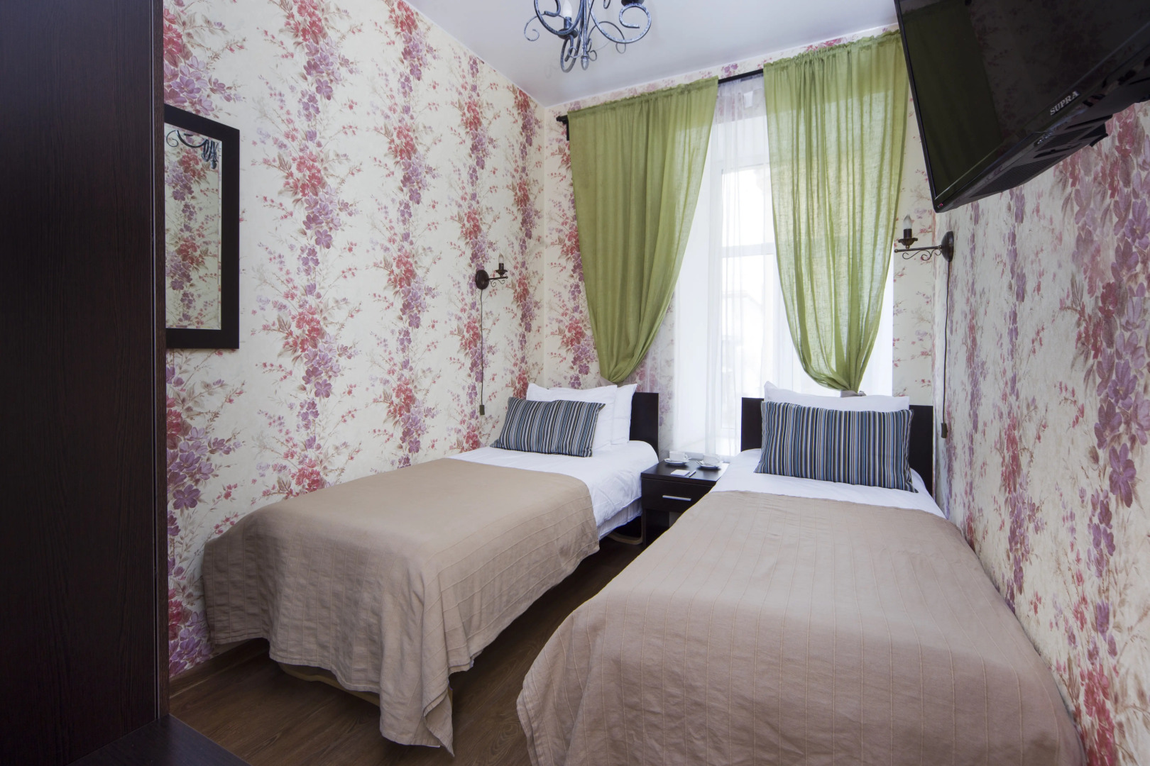 Гостевой дом Aristocrat Dostoevsky