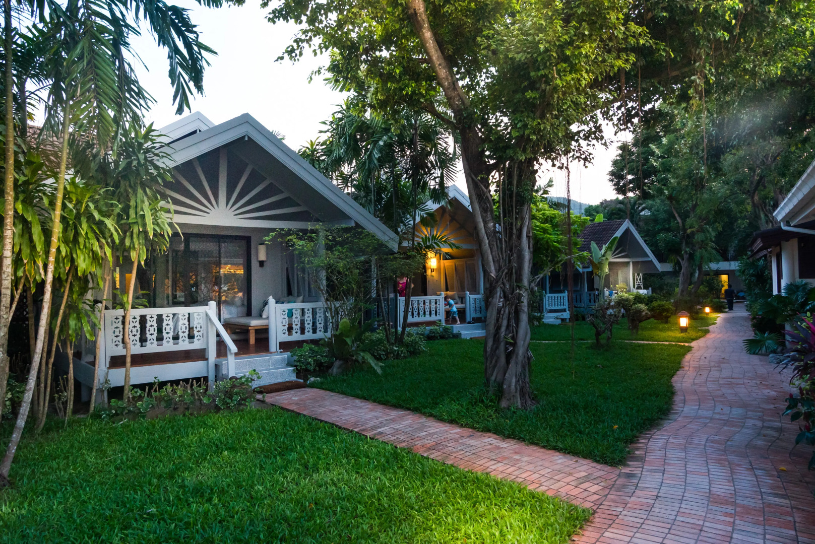 Курортный отель Paradise Beach Resort by Variety Hotels