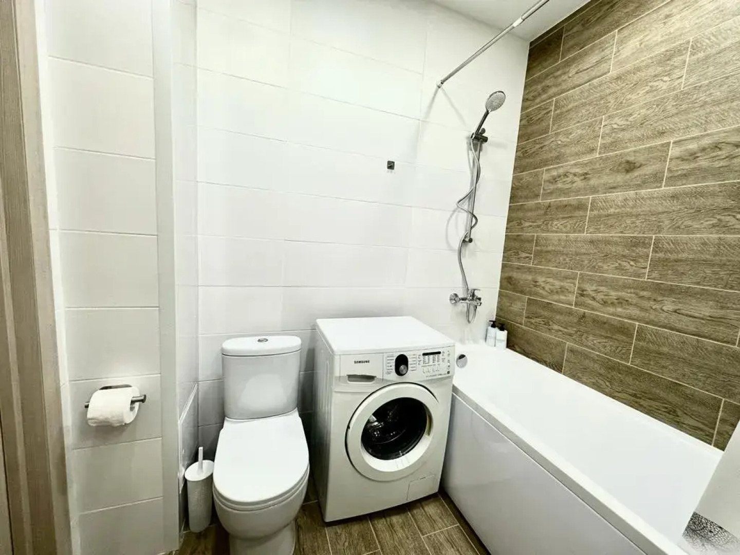 Квартира Попугай