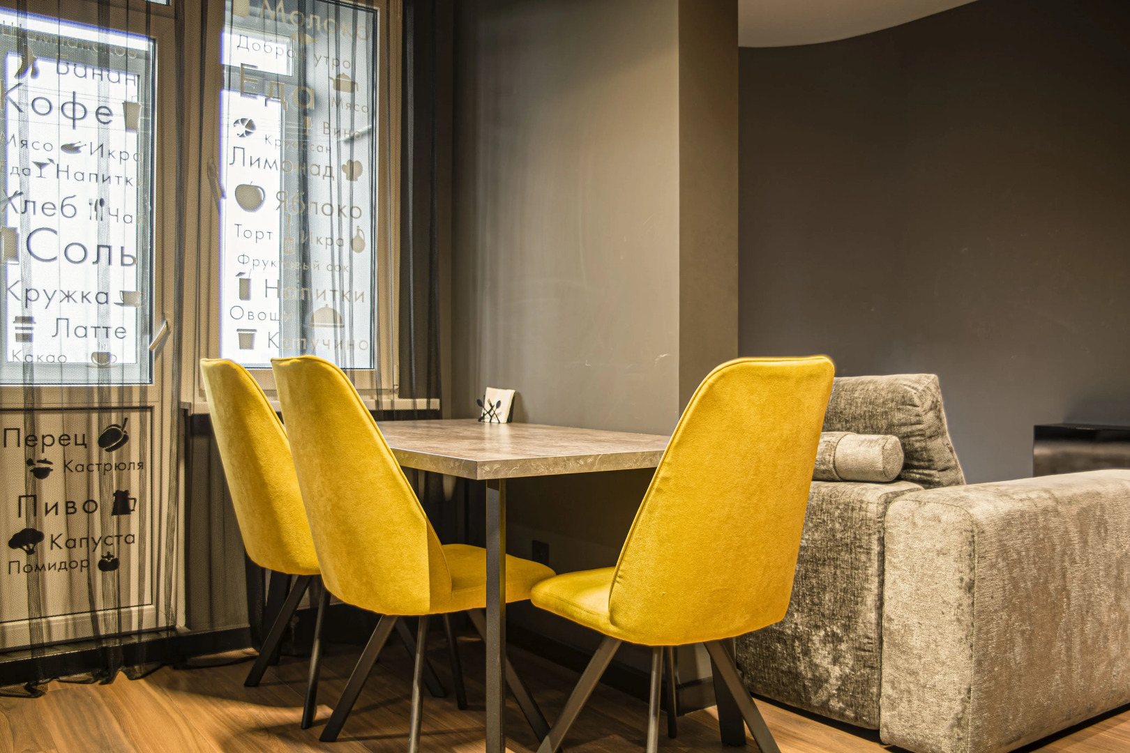 Апартаменты евротрёхкомнатные Stepanenkov в стиле лофт на Горького 24