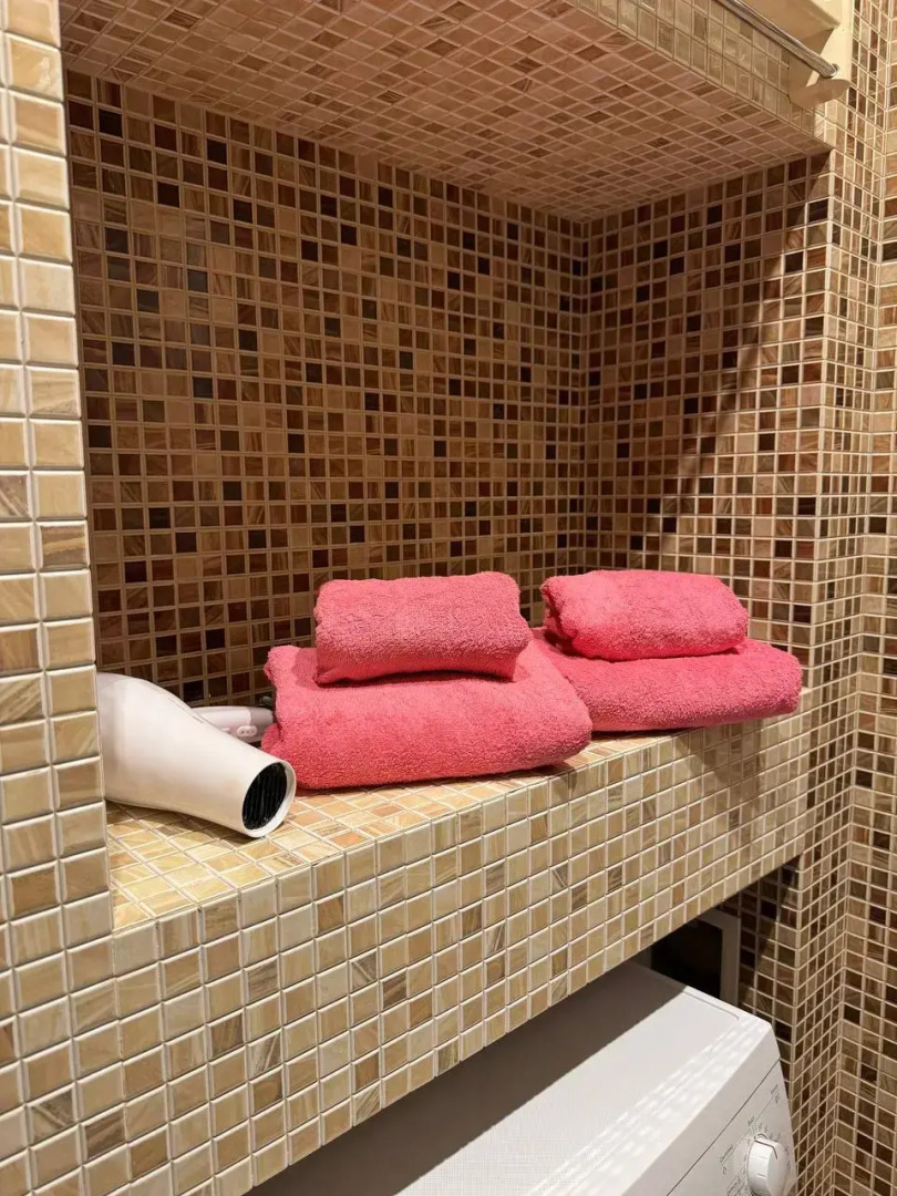 Апартаменты Sutki VIP c панорамным видом на реку на Урицкого 62