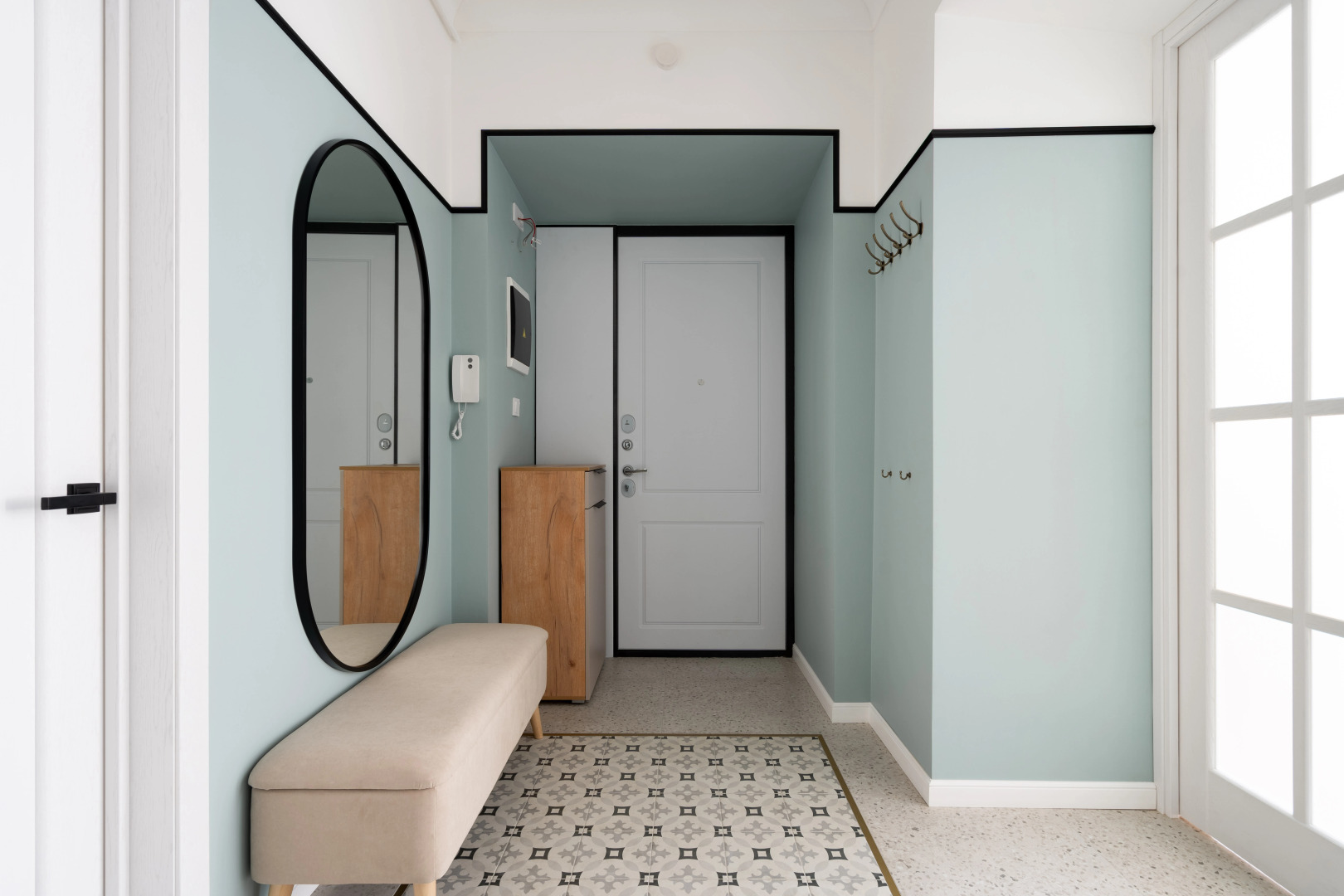 Апартаменты LetYourFlat Empire