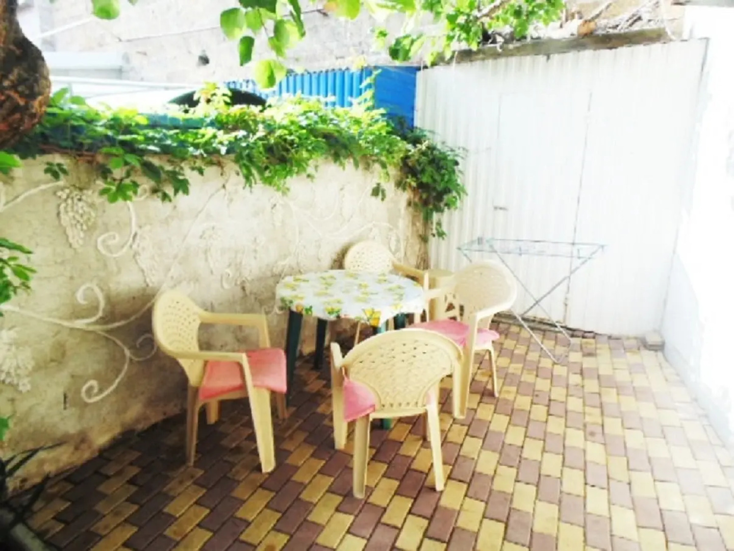 Апартаменты 2 минуты пешком от набережной Терешковой