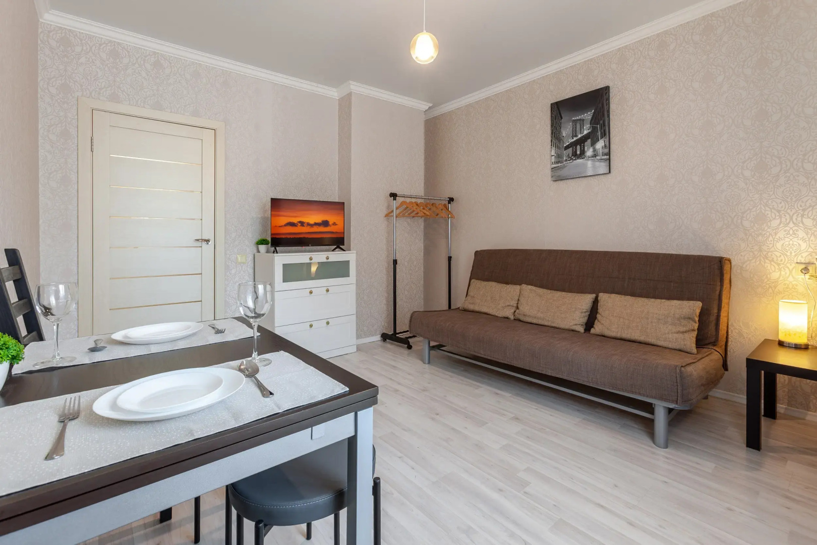 Квартира Уютная 2-к на Лукачева 10