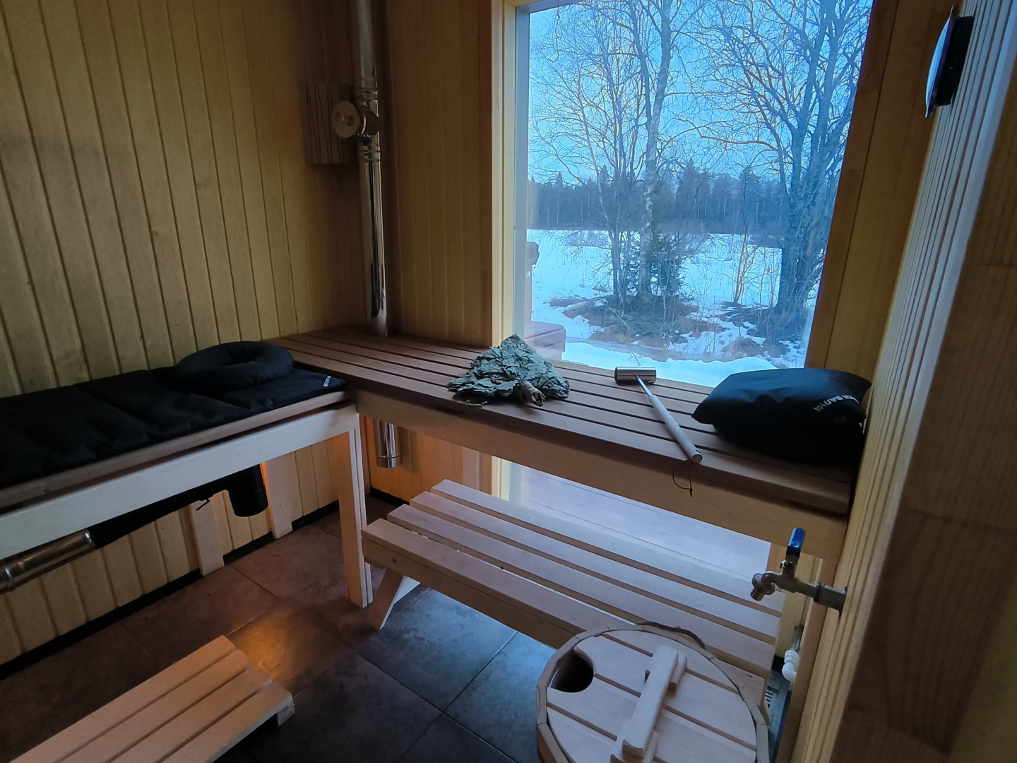 Гостевой дом BrusnikaДом