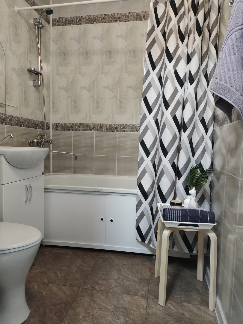 Апартаменты Вирджиния до 4 Чел. на Возрождения 51 Пятница Сеть Посуточных Квартир