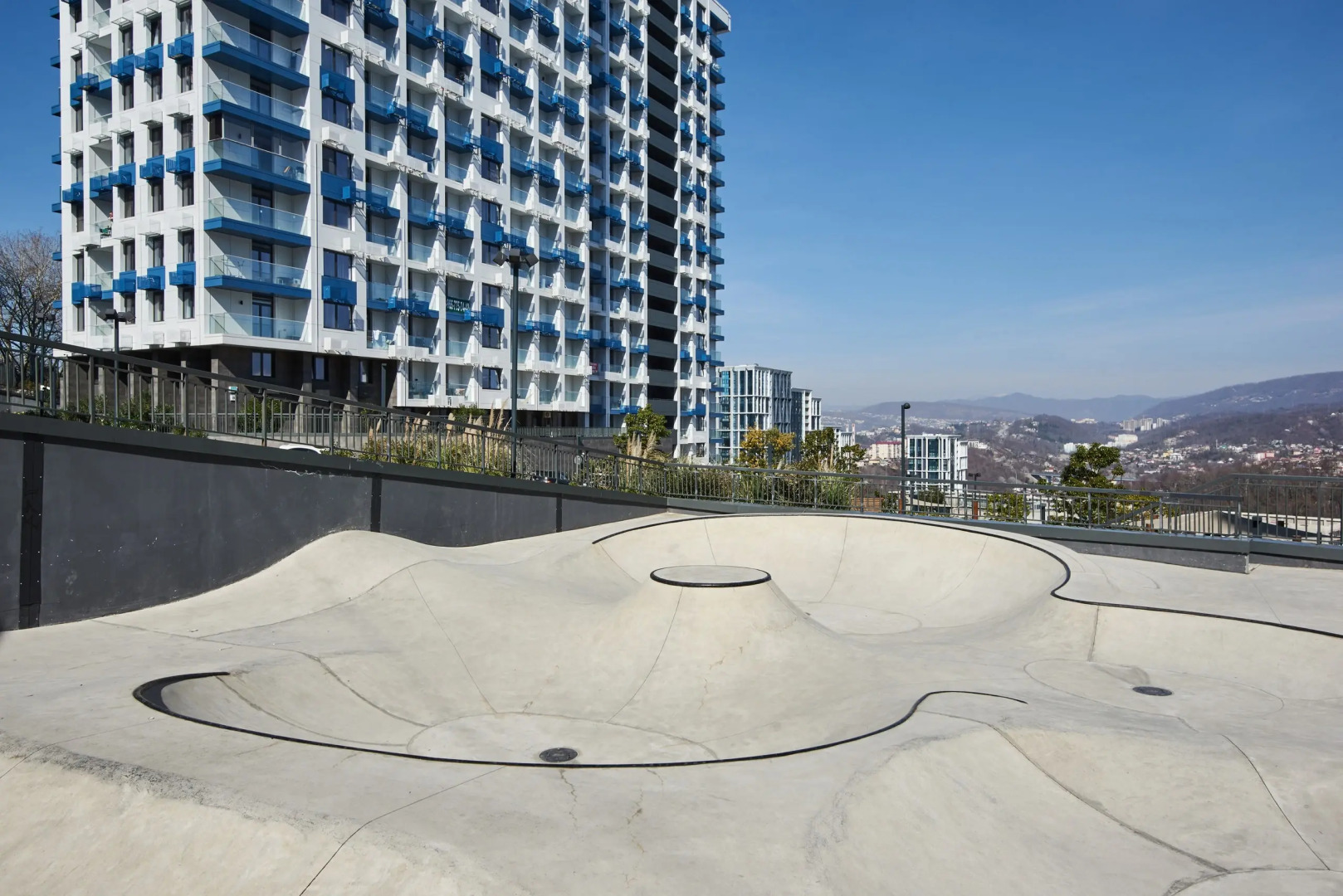 Квартира ЖИВИТЕ У МОРЯ Уютная Евродвушка в премиальном ЖК. Вид на море и горы