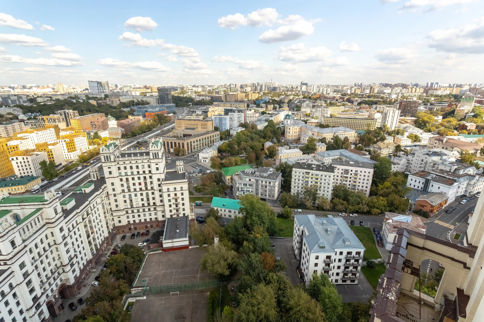 Апартаменты Улучшенные с Балконом и Видом на Город