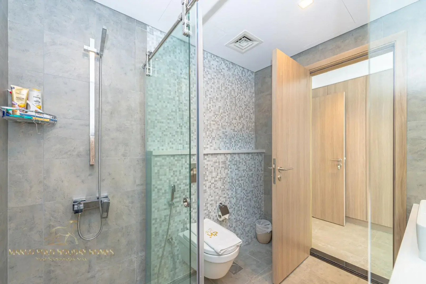 Апартаменты Marco Polo Fancy Marina Getaway With Mesmerizing Views