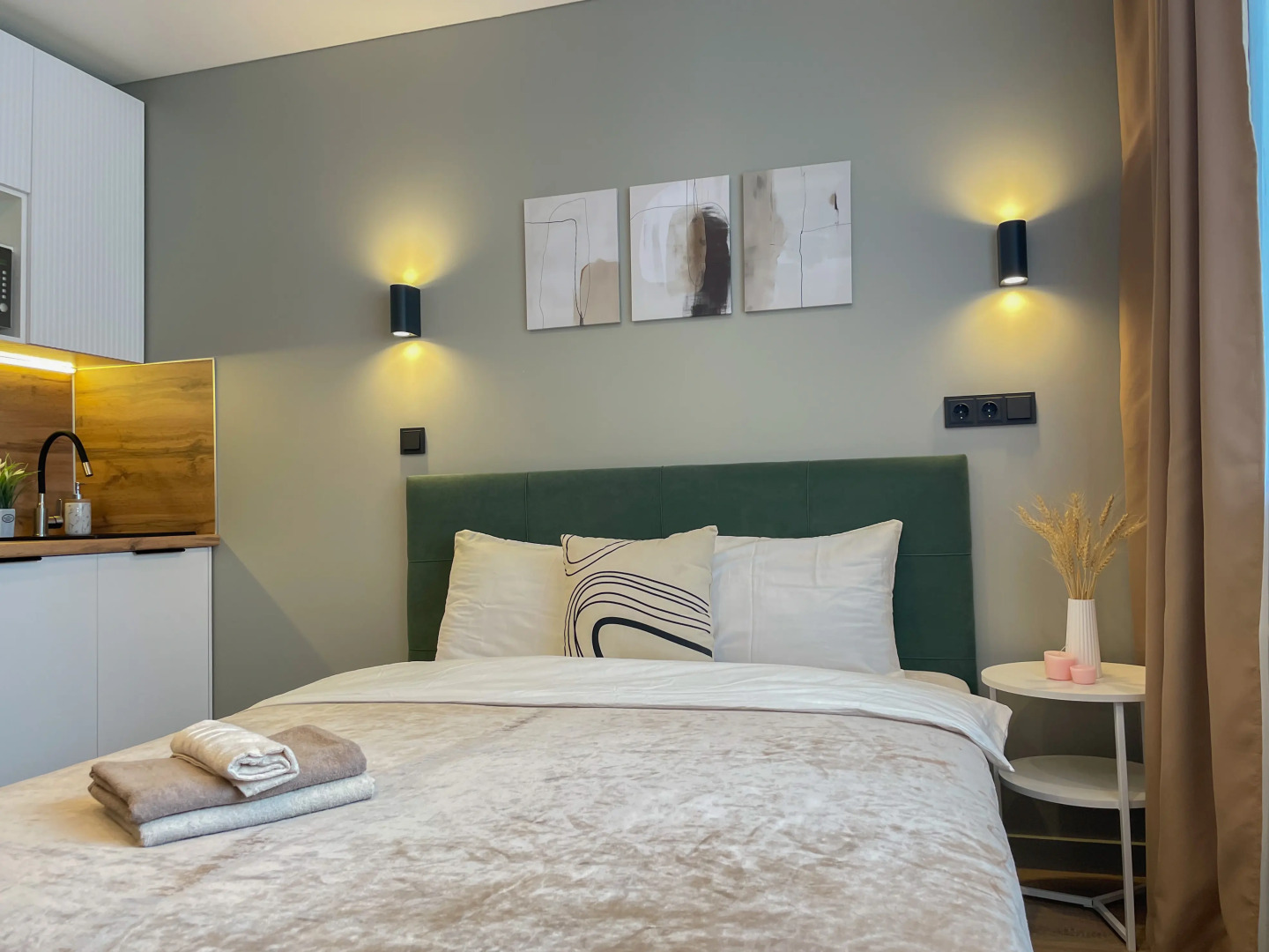 Квартира Dayker City Apartments студия возле метро Тропарево