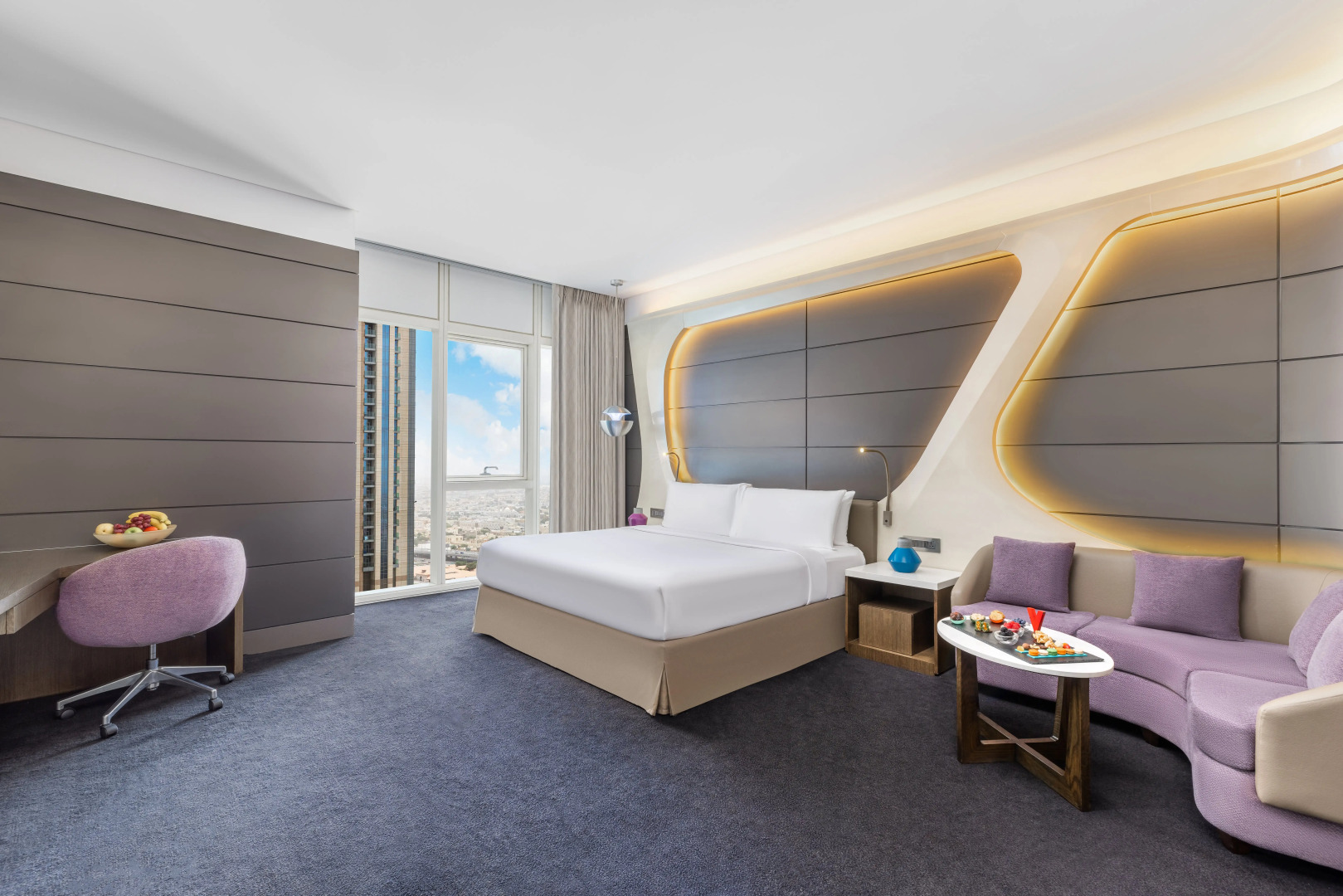 Отель V Hotel Dubai Curio Collection by Hilton