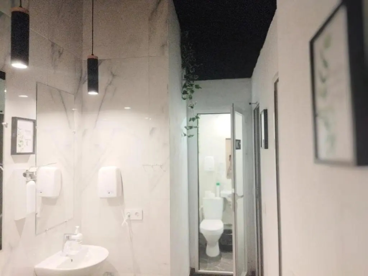 Отель Капсульный отель Shelterz Тульская