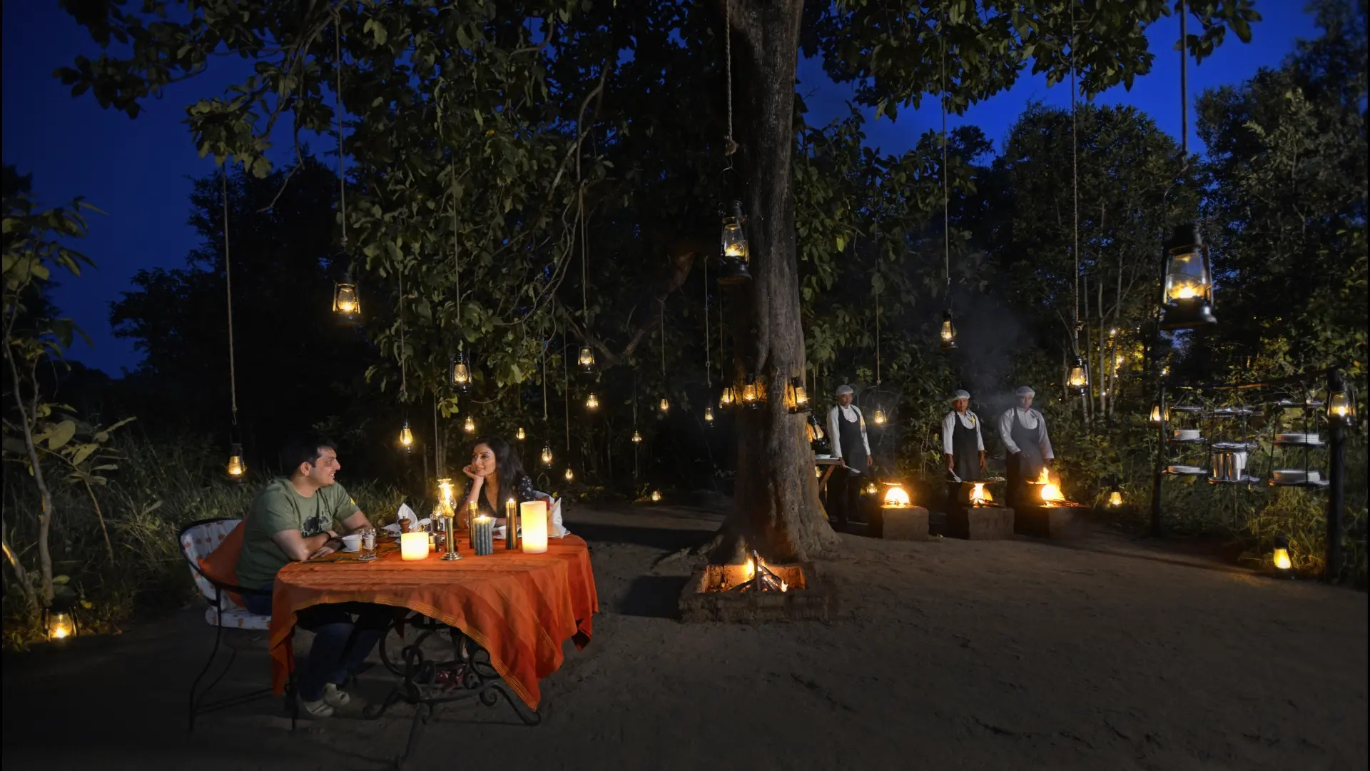 Бунгало Pugdundee Safaris - Kanha Earth Lodge