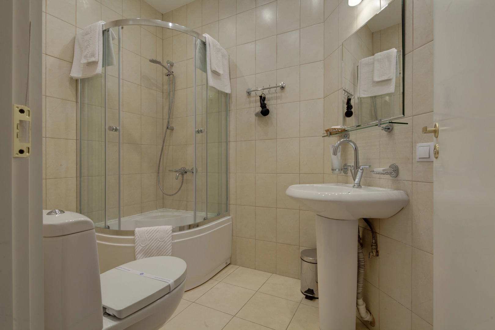 Меблированные комнаты  Соната у Эрмитажа