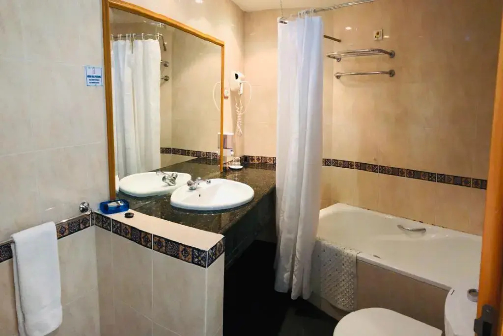 Отель Golden Park