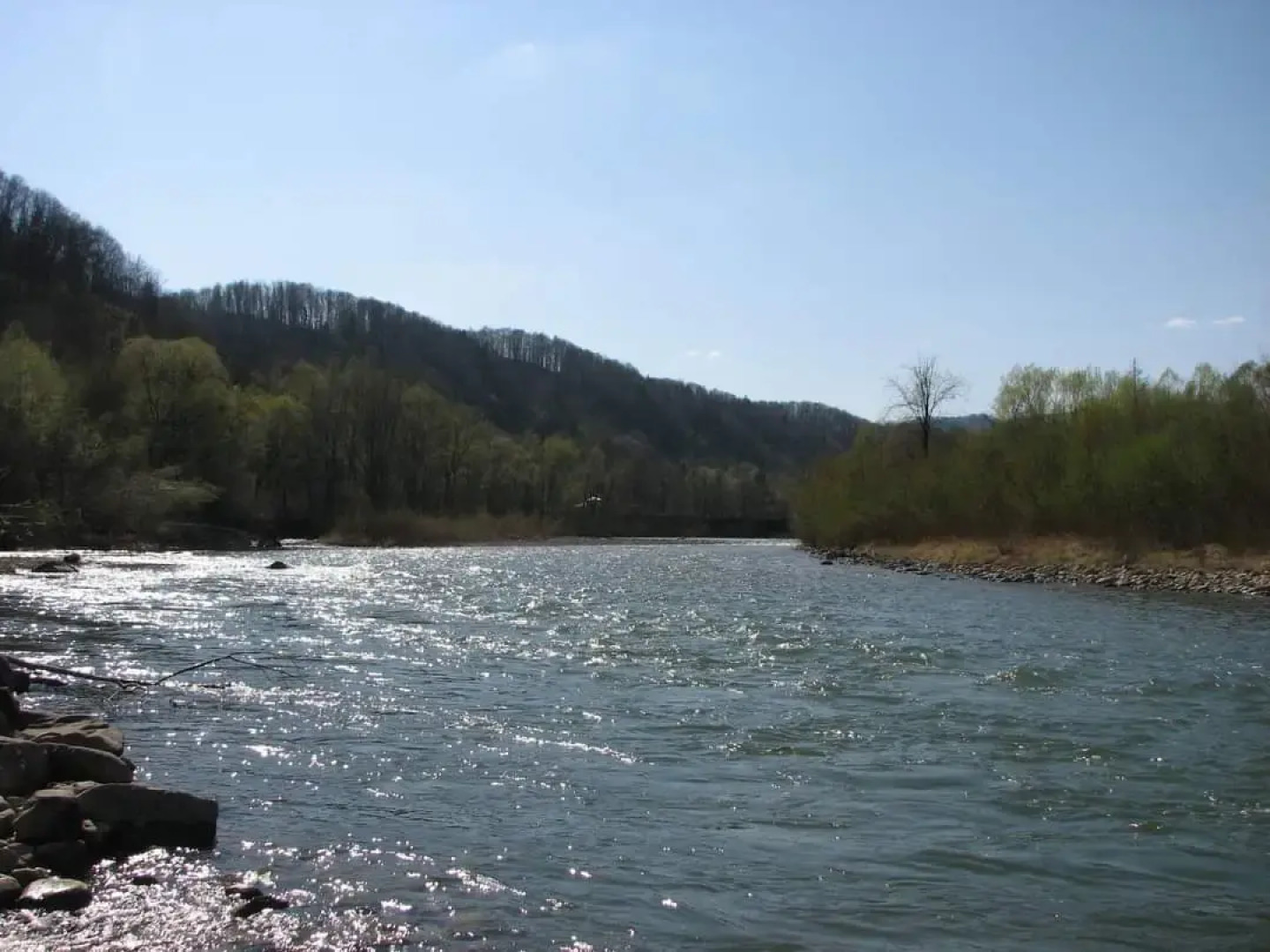 House With Mountain Views