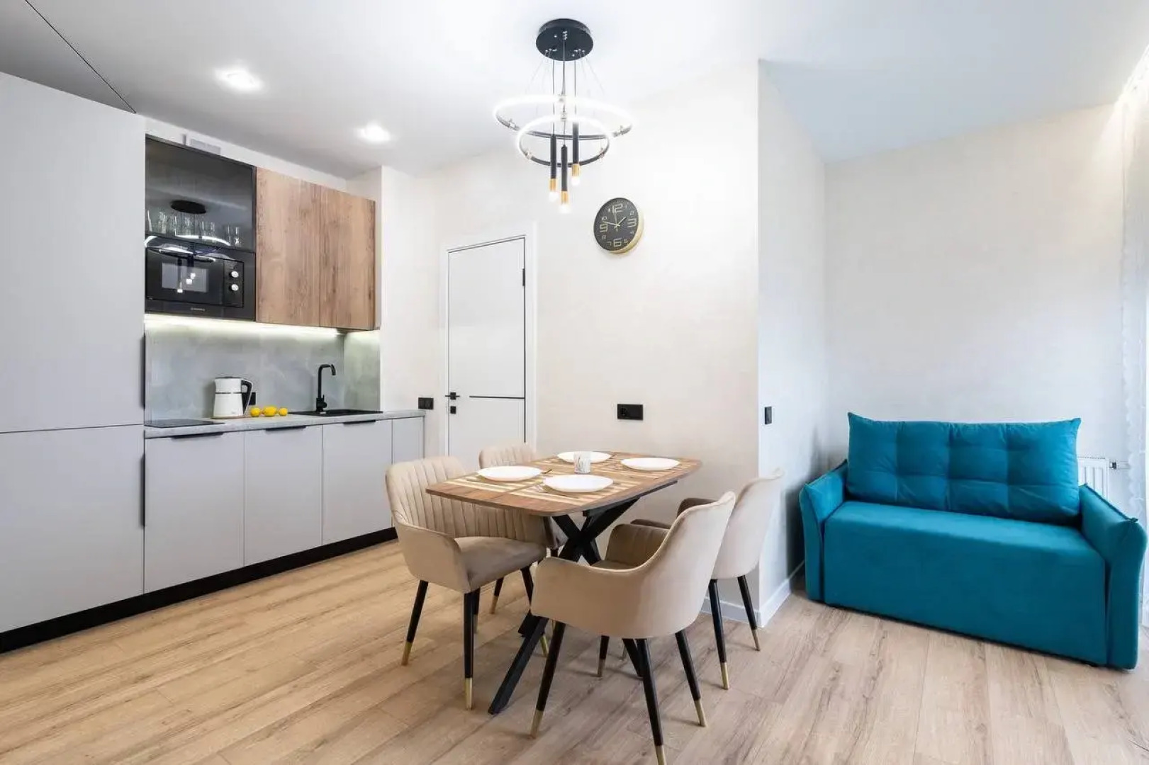 Апартаменты Sikorsky House