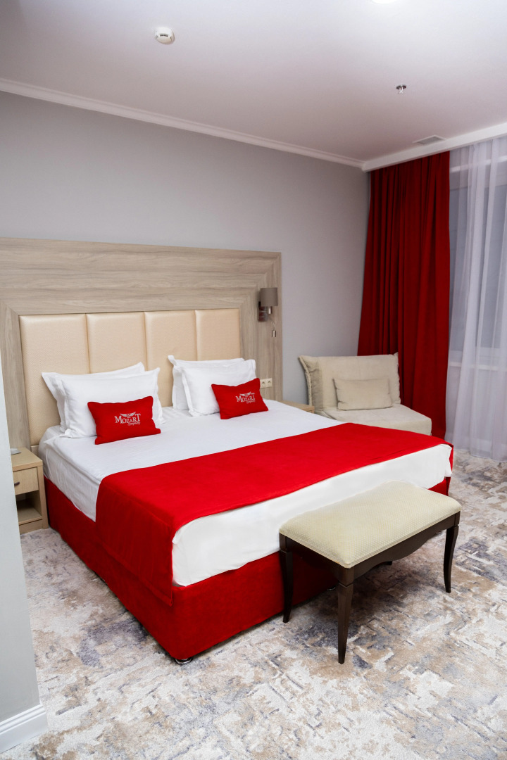 Отель Моцарт